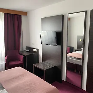 *** Hotel Montree Allemagne